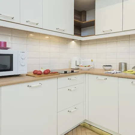 Old Town Heart Xxii - New Square *