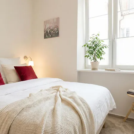 Old Town Heart Xxii - New Square Apartman *