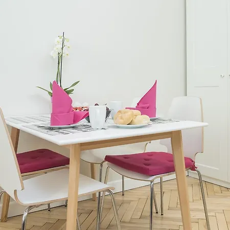 Old Town Heart Xxii - New Square * Warschau