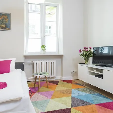 Old Town Heart Xxii - New Square Apartment *