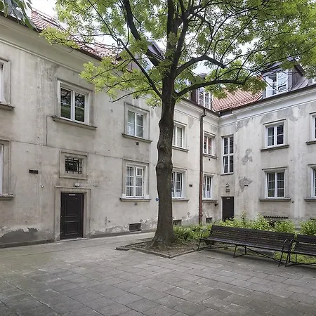 Apartment Delightful New Town Square *