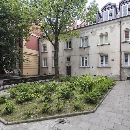 Apartment Delightful New Town Square *